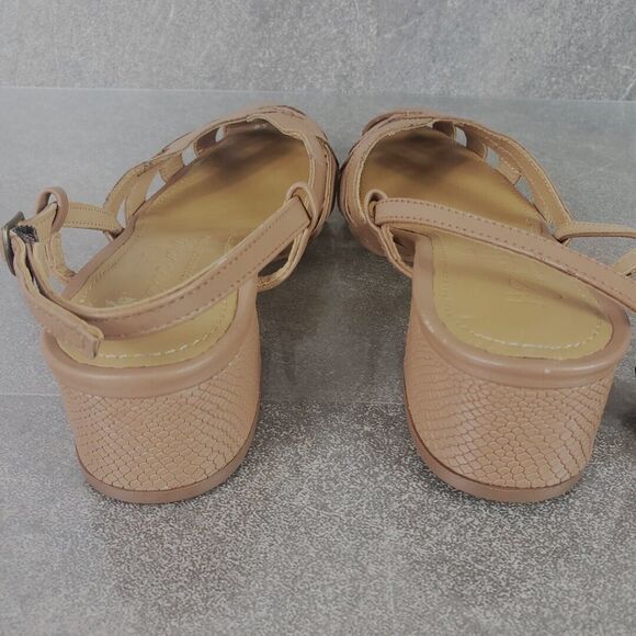 Journee Signature Sandals Women 7 M  Meggs Block Heel Leather Shoes - Picture 4 of 15